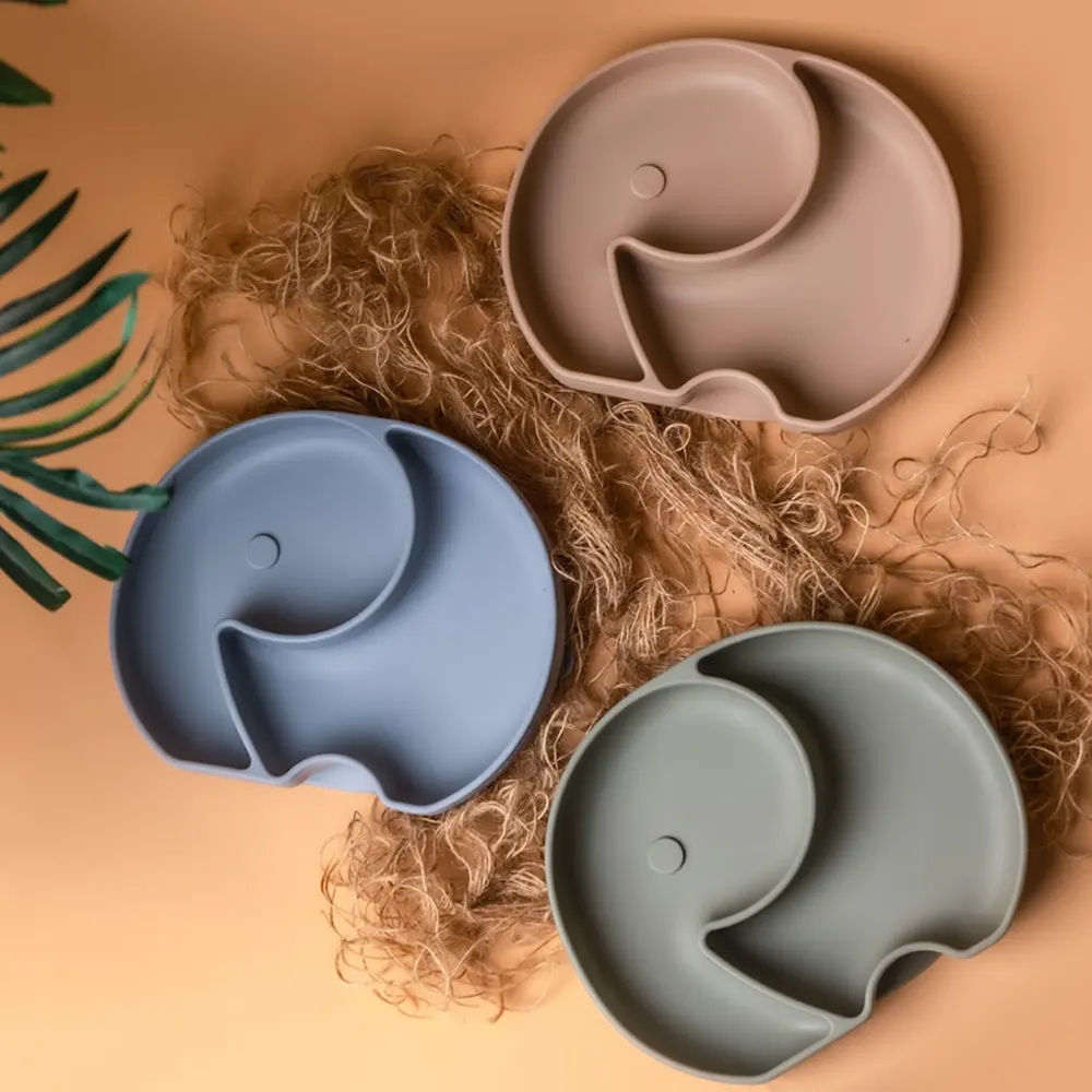 YUMMY Assiette Éléphant en Silicone avec Ventouse 4M+